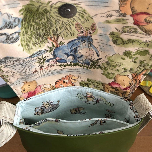 Lilac Messenger Bag - Green Picnic Friends