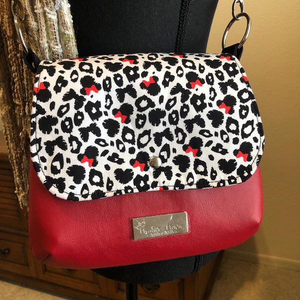 Lilac Messenger Bag - Red Cheetah Mouse